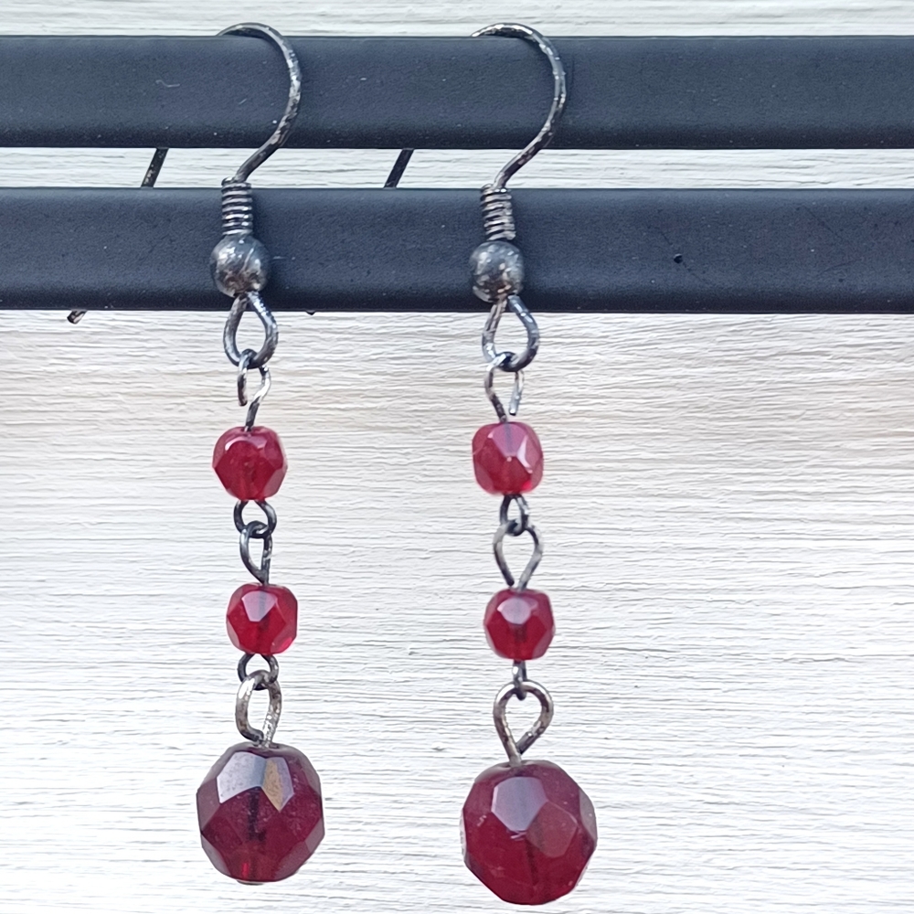 Dangle Bead Earring Set - Picture 5 of 7